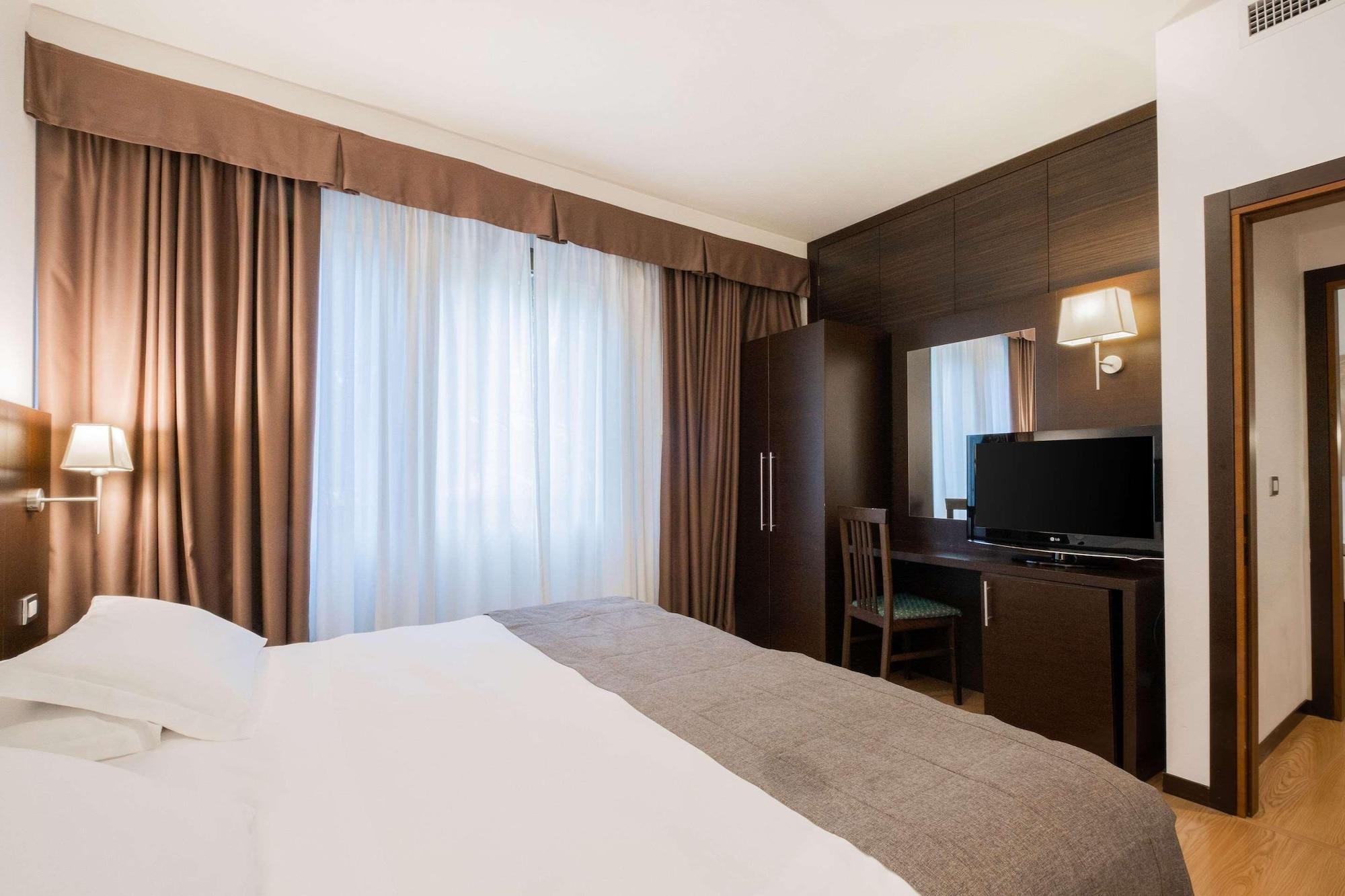 ควอลิตี้โฮเต็ล เดลฟีโน เวเนเซีย เมสเตร Hotel ภายนอก รูปภาพ