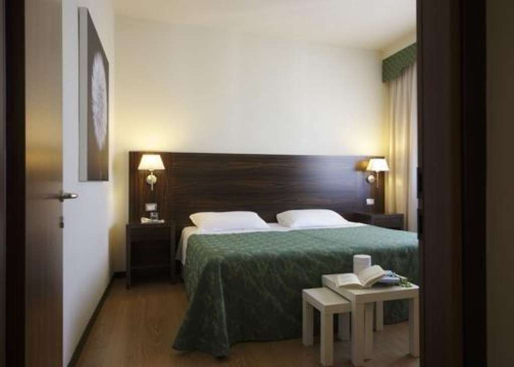 ควอลิตี้โฮเต็ล เดลฟีโน เวเนเซีย เมสเตร Hotel ห้อง รูปภาพ